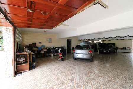 Casa para alugar com 360m², 4 quartos e 10 vagasGaragem