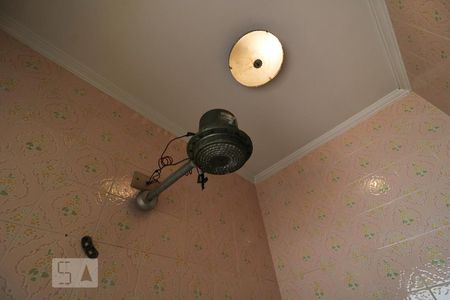Casa para alugar com 360m², 4 quartos e 10 vagasBanheiro de Serviço
