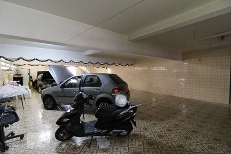 Casa para alugar com 360m², 4 quartos e 10 vagasGaragem