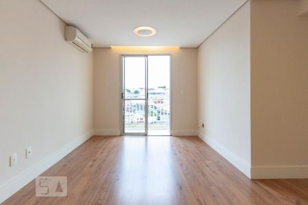 Apartamento para alugar com 72m², 3 quartos e 2 vagassala