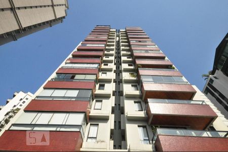 Fachada de apartamento para alugar com 3 quartos, 156m² em Vila Suzana, São Paulo