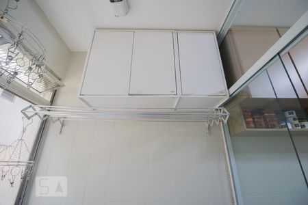 Apartamento à venda com 60m², 2 quartos e 1 vaga Apartamento à venda com 60m², 2 quartos e 1 vagaÁrea de Serviço