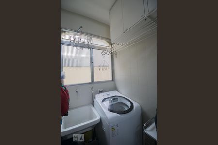 Apartamento à venda com 60m², 2 quartos e 1 vaga Apartamento à venda com 60m², 2 quartos e 1 vagaÁrea de Serviço