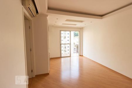 Sala de apartamento para alugar com 3 quartos, 67m² em Santana, São Paulo