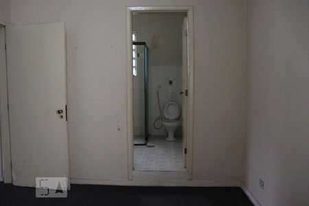 Casa à venda com 250m², 6 quartos e 3 vagasQuarto 3