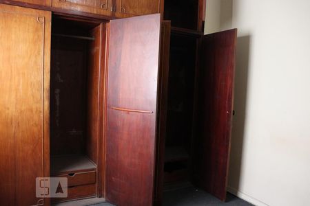 Casa à venda com 250m², 6 quartos e 3 vagasQuarto 3