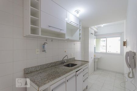 Apartamento para alugar com 65m², 2 quartos e 1 vaga Apartamento para alugar com 65m², 2 quartos e 1 vagaCozinha e Área de Serviço