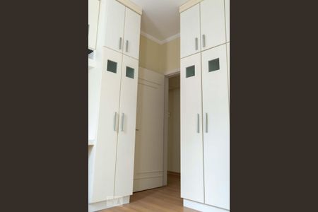 Quarto 1 de apartamento para alugar com 2 quartos, 69m² em Praia de Belas, Porto Alegre