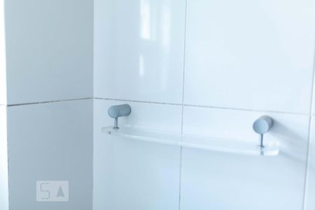 Apartamento para alugar com 69m², 2 quartos e sem vaga Apartamento para alugar com 69m², 2 quartos e sem vagaBanheiro