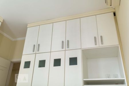 Quarto 1 de apartamento para alugar com 2 quartos, 69m² em Praia de Belas, Porto Alegre