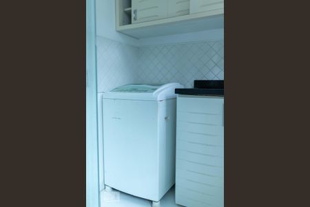 Apartamento para alugar com 69m², 2 quartos e sem vaga Apartamento para alugar com 69m², 2 quartos e sem vagaÁrea de Serviço