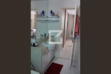 Apartamento para alugar com 160m², 3 quartos e 3 vagasBanheiro da Suíte