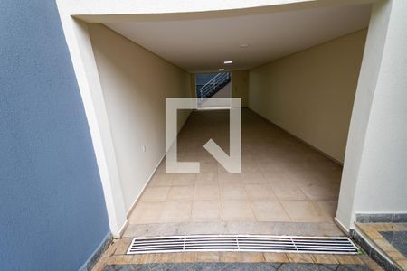 Casa à venda com 136m², 3 quartos e 5 vagasÁrea externa
