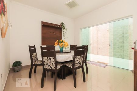 Casa à venda com 450m², 6 quartos e 5 vagasCozinha