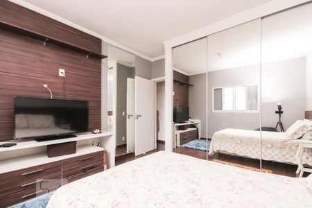 Casa à venda com 450m², 6 quartos e 5 vagasQuarto 3 suíte