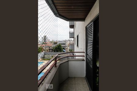 Apartamento à venda com 87m², 3 quartos e 1 vagaVaranda