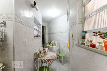 Apartamento à venda com 104m², 3 quartos e sem vagaCozinha