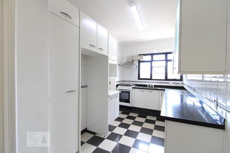 Apartamento à venda com 117m², 3 quartos e 3 vagasCozinha