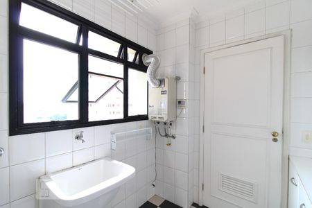 Apartamento à venda com 117m², 3 quartos e 3 vagasLavanderia