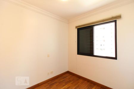 Apartamento à venda com 117m², 3 quartos e 3 vagasQuarto 2