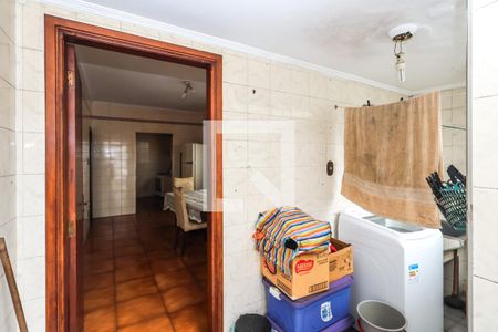 Casa à venda com 470m², 3 quartos e 2 vagas Casa à venda com 470m², 3 quartos e 2 vagasÁrea de Serviço