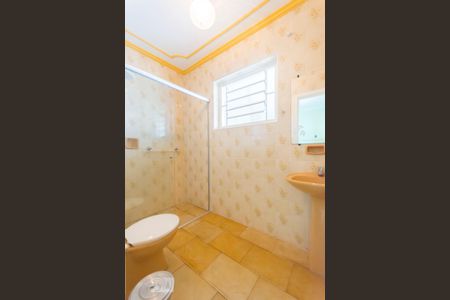 Casa à venda com 320m², 4 quartos e 3 vagasBanheiro Suite