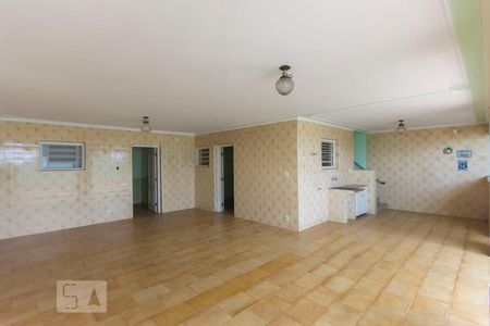 Casa à venda com 320m², 4 quartos e 3 vagasSubsolo