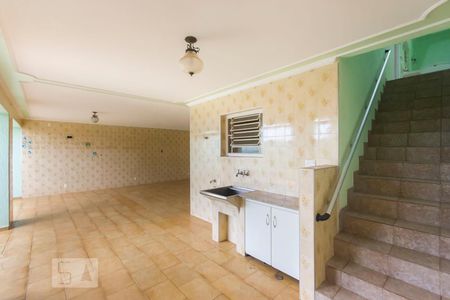 Casa à venda com 320m², 4 quartos e 3 vagasAndar de baixo