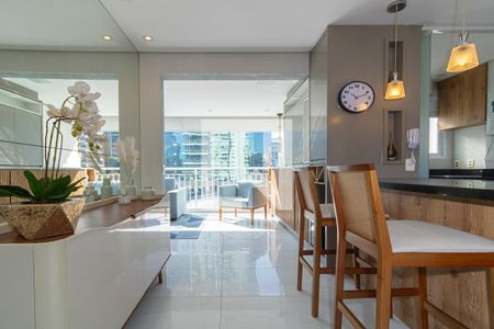 Sala de apartamento para alugar com 1 quarto, 54m² em Vila Nova Conceição, São Paulo