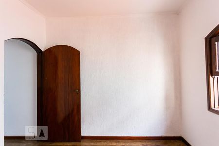 Casa para alugar com 284m², 3 quartos e 3 vagas Casa para alugar com 284m², 3 quartos e 3 vagasQuarto 1