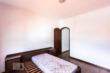 Casa para alugar com 284m², 3 quartos e 3 vagas Casa para alugar com 284m², 3 quartos e 3 vagasSuite