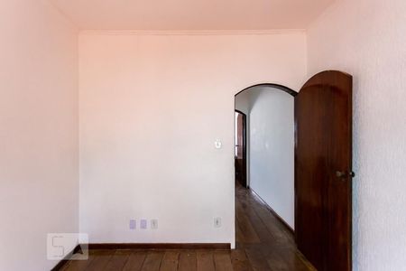 Casa para alugar com 284m², 3 quartos e 3 vagas Casa para alugar com 284m², 3 quartos e 3 vagasQuarto 1