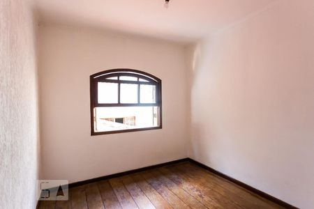 Casa para alugar com 284m², 3 quartos e 3 vagas Casa para alugar com 284m², 3 quartos e 3 vagasQuarto 1