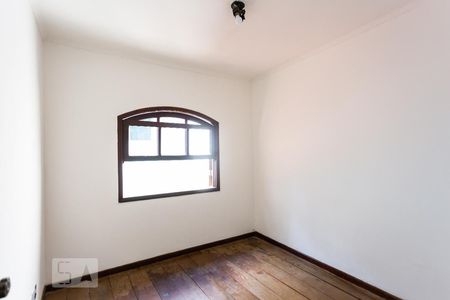 Casa para alugar com 284m², 3 quartos e 3 vagas Casa para alugar com 284m², 3 quartos e 3 vagasQuarto 2