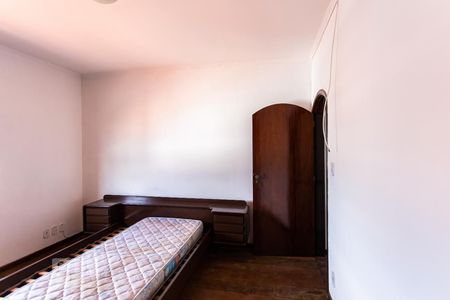 Casa para alugar com 284m², 3 quartos e 3 vagas Casa para alugar com 284m², 3 quartos e 3 vagasSuite