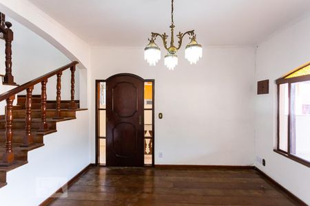 Sala de casa para alugar com 3 quartos, 284m² em Umuarama, Osasco