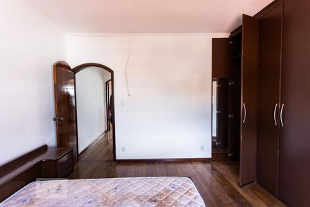 Casa para alugar com 284m², 3 quartos e 3 vagas Casa para alugar com 284m², 3 quartos e 3 vagasSuite