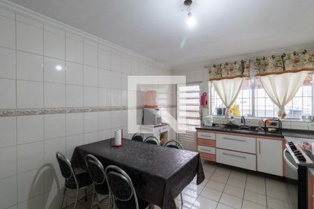 Casa à venda com 195m², 4 quartos e 2 vagasCozinha