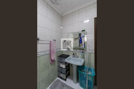 Casa à venda com 195m², 4 quartos e 2 vagasBanheiro