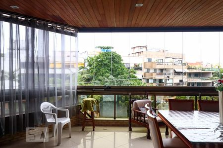 Apartamento à venda com 130m², 4 quartos e 3 vagasVista do Quarto 1