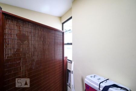 Apartamento à venda com 130m², 4 quartos e 3 vagasQuarto 2