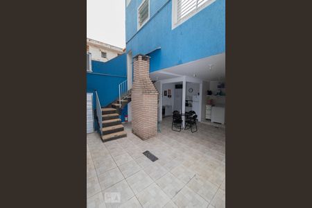 Casa à venda com 172m², 3 quartos e 2 vagas Casa à venda com 172m², 3 quartos e 2 vagasQuintal