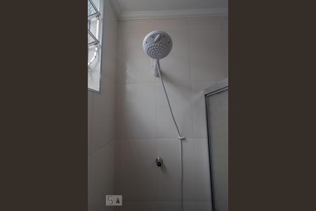 Casa à venda com 172m², 3 quartos e 2 vagas Casa à venda com 172m², 3 quartos e 2 vagasBanheiro da Suíte