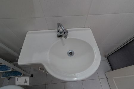 Casa à venda com 172m², 3 quartos e 2 vagas Casa à venda com 172m², 3 quartos e 2 vagasÁrea de Serviço