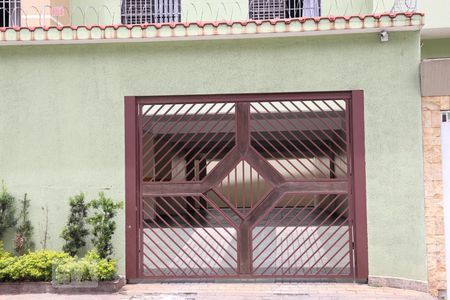 Apartamento para alugar com 83m², 2 quartos e 2 vagasFachada