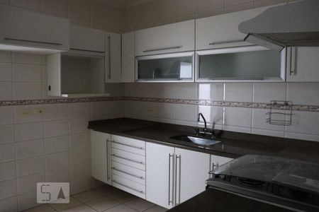 Apartamento para alugar com 83m², 2 quartos e 2 vagasCozinha