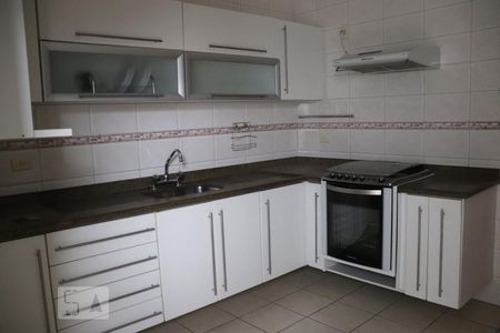Apartamento para alugar com 83m², 2 quartos e 2 vagasCozinha