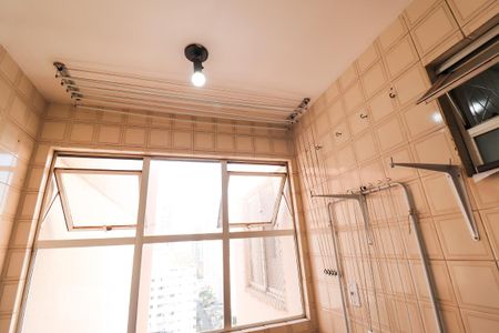 Apartamento à venda com 72m², 3 quartos e sem vaga Apartamento à venda com 72m², 3 quartos e sem vagaÁrea de Serviço