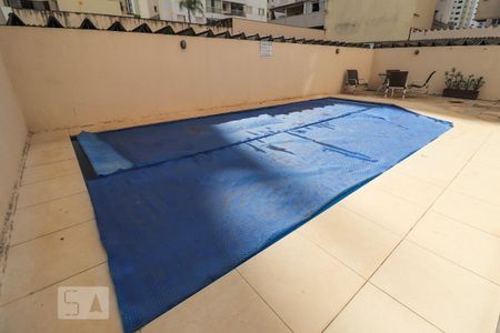Apartamento à venda com 72m², 3 quartos e sem vaga Apartamento à venda com 72m², 3 quartos e sem vagaPiscina
