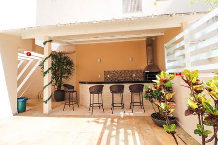 Apartamento à venda com 72m², 3 quartos e sem vaga Apartamento à venda com 72m², 3 quartos e sem vagaChurrasqueira